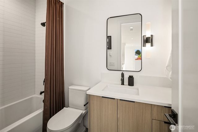 $2,598,000 | 3428 13th Avenue West, Seattle, WA 98119