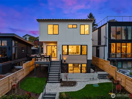$2,598,000 | 3428 13th Avenue West, Seattle, WA 98119