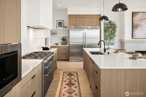 $2,598,000 | 3428 13th Avenue West, Seattle, WA 98119