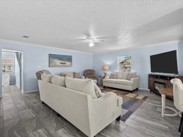 $1,399,999 | 4119 Houx Street, Bacliff, TX 77518