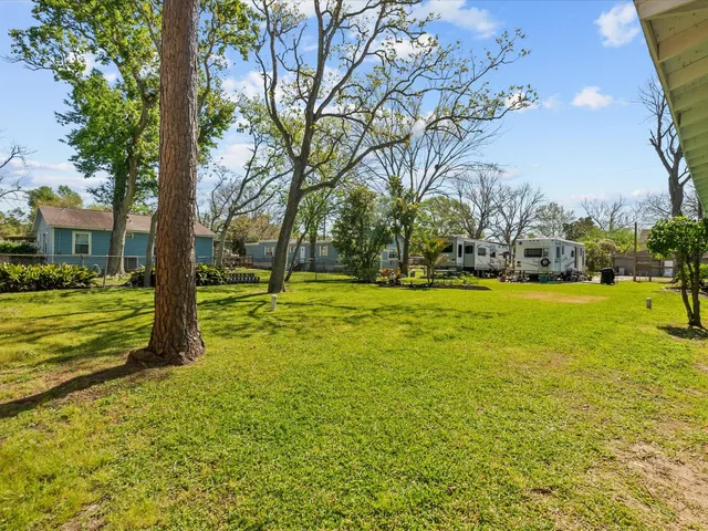 $1,399,999 | 4119 Houx Street, Bacliff, TX 77518