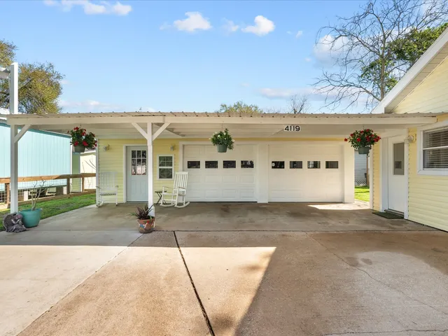 $1,399,999 | 4119 Houx Street, Bacliff, TX 77518