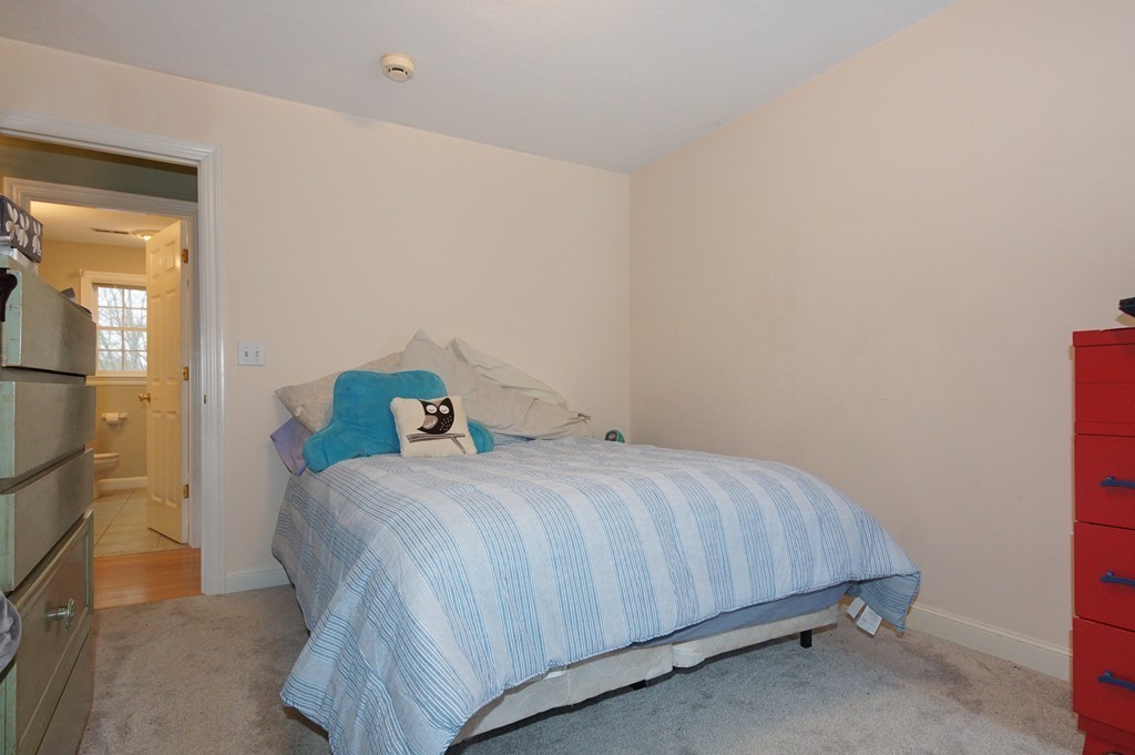 80 Little Pond Road Northborough, MA 01532 - Photo 21 of 27 Gallery Image 21
