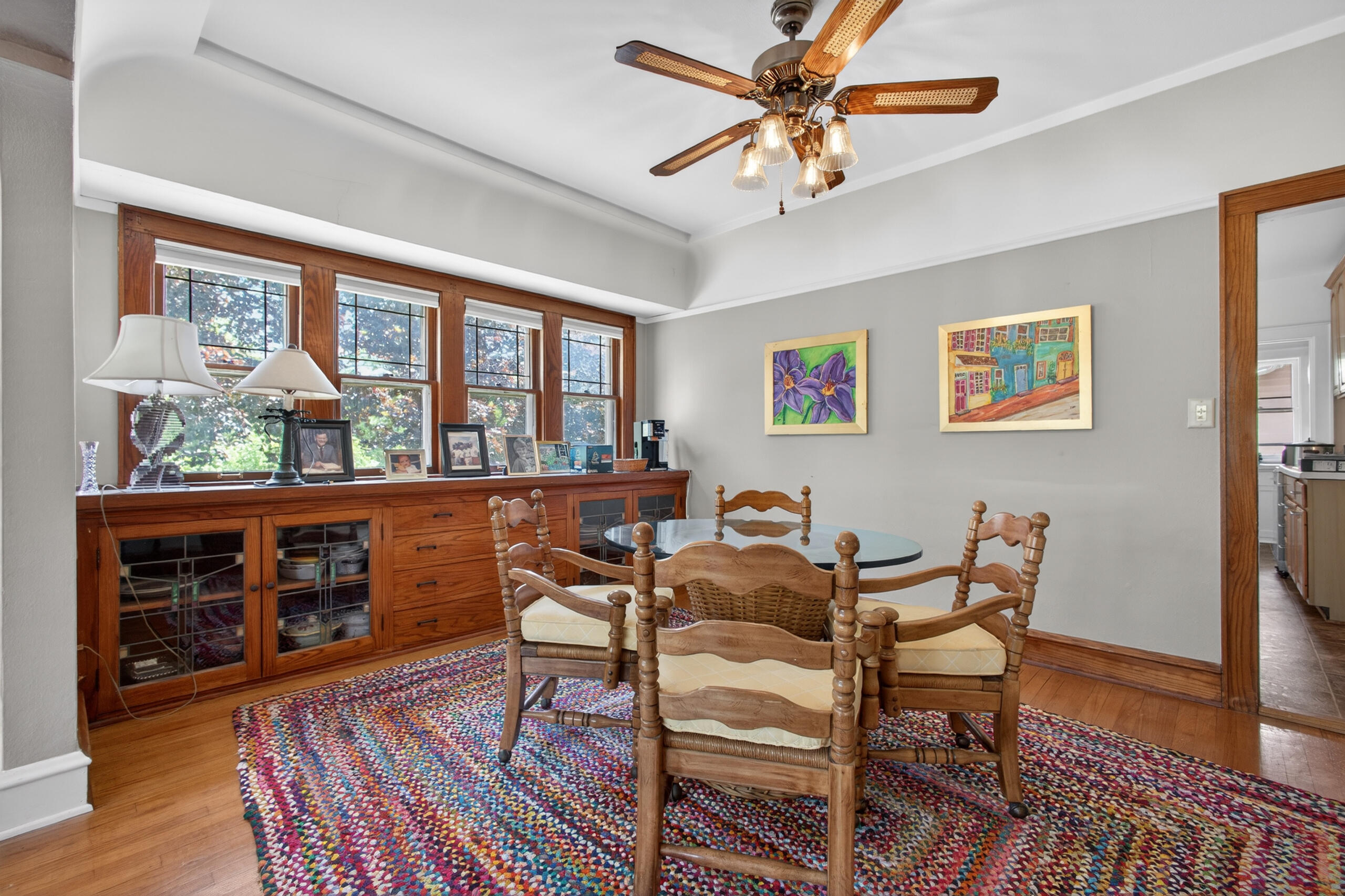 2029 West Donges Bay Road, Unit 2031 Mequon, WI 53092 - Photo 11 of 68 Dining Room - Lower