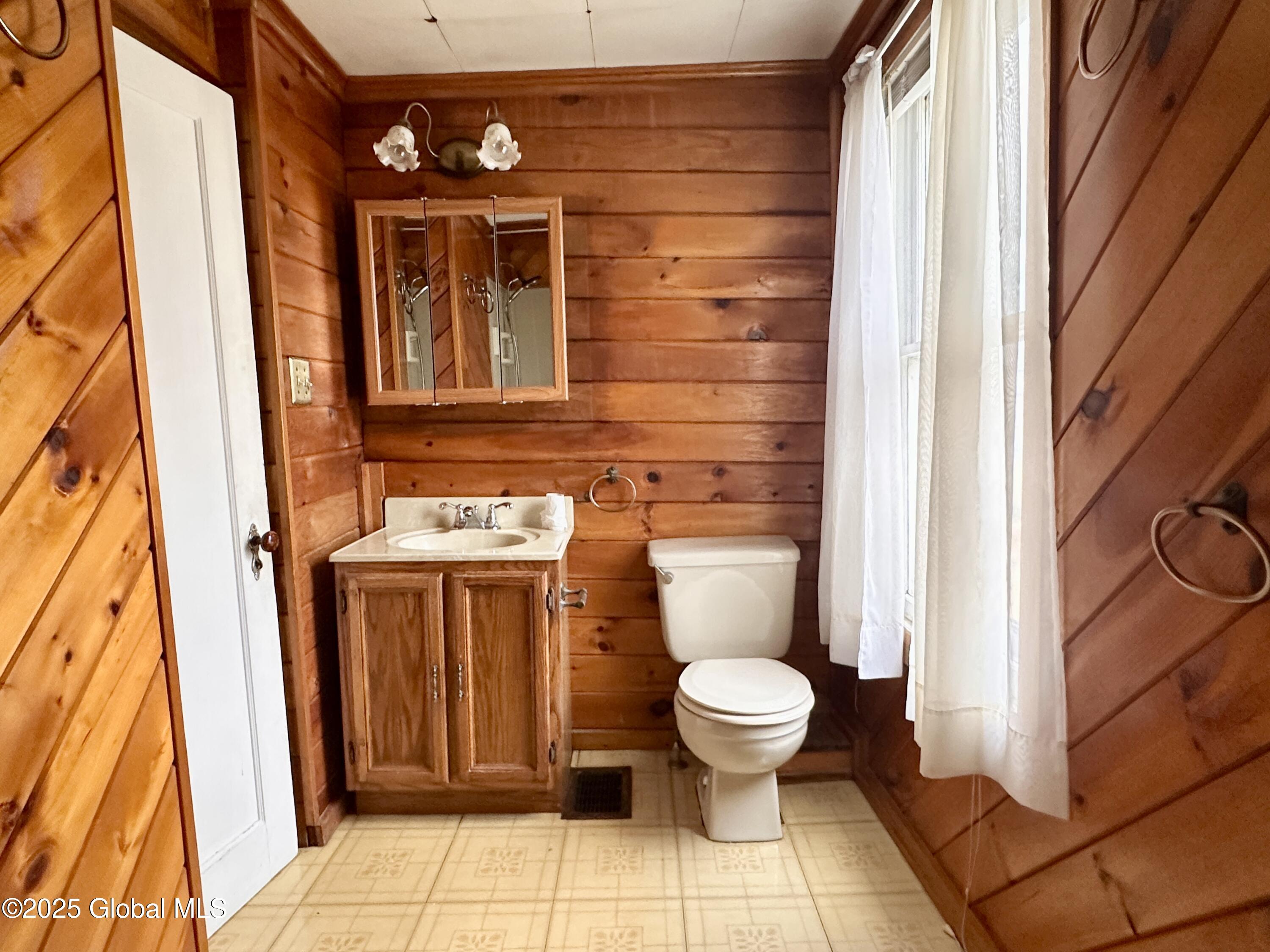 11 Footbridge Road Hudson, NY 12534 - Photo 16 of 39 IMG_6600