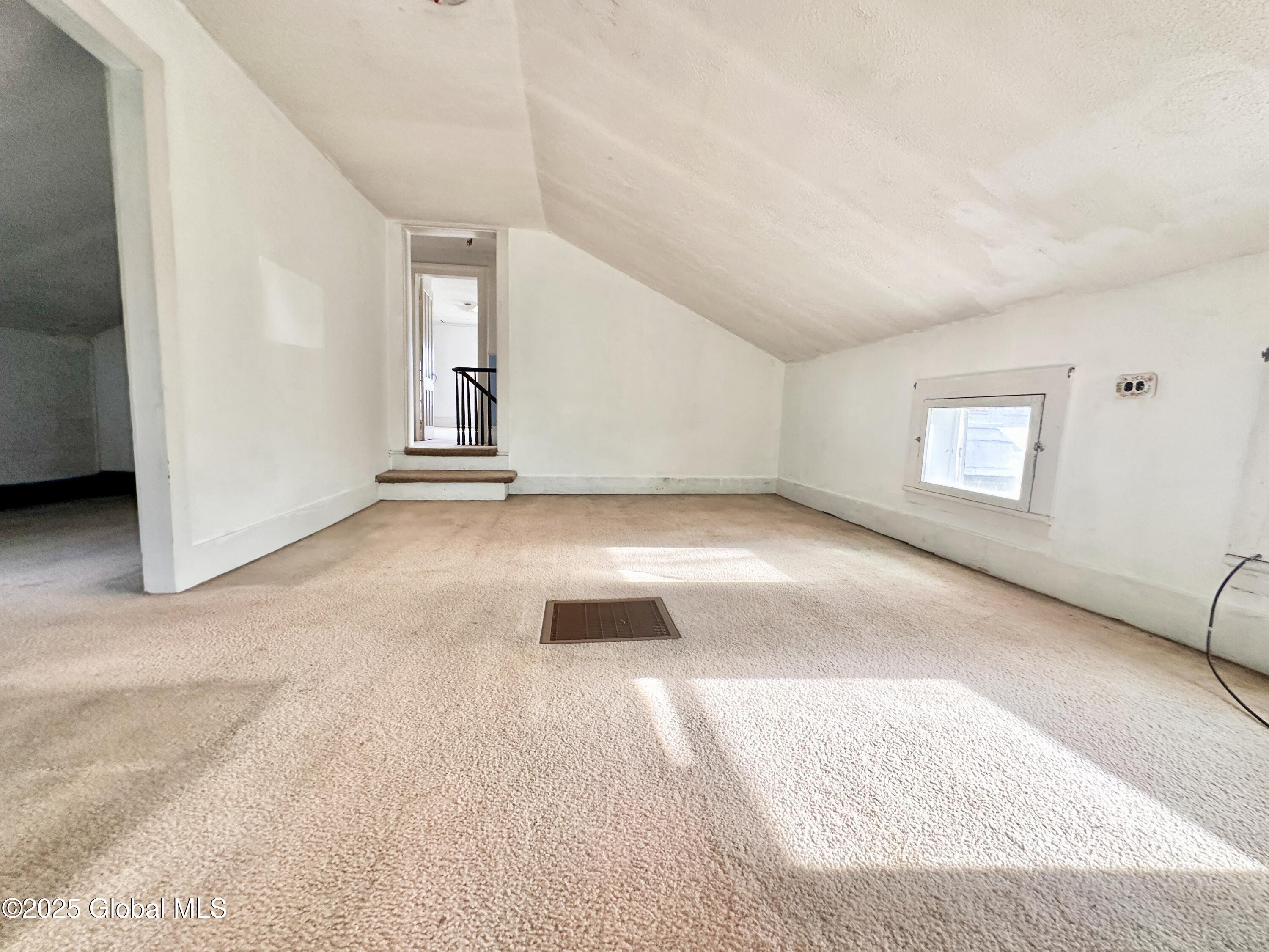 11 Footbridge Road Hudson, NY 12534 - Photo 18 of 39 IMG_6604