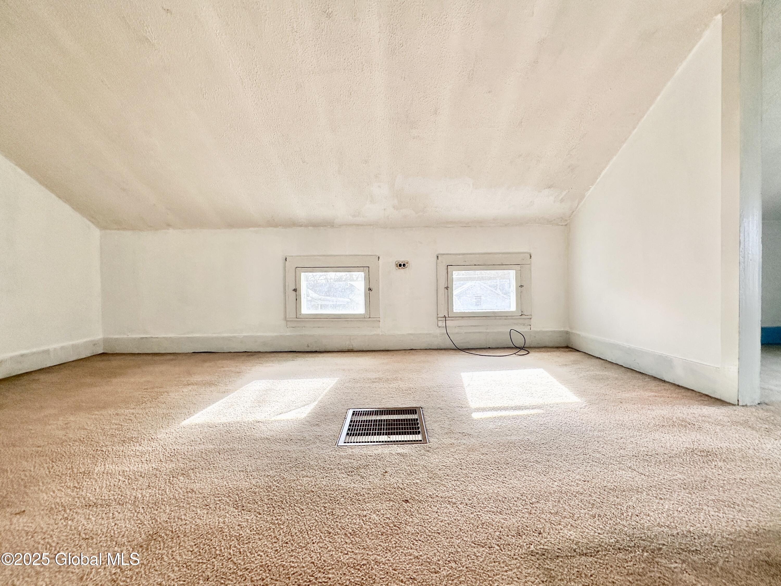 11 Footbridge Road Hudson, NY 12534 - Photo 21 of 39 IMG_6606