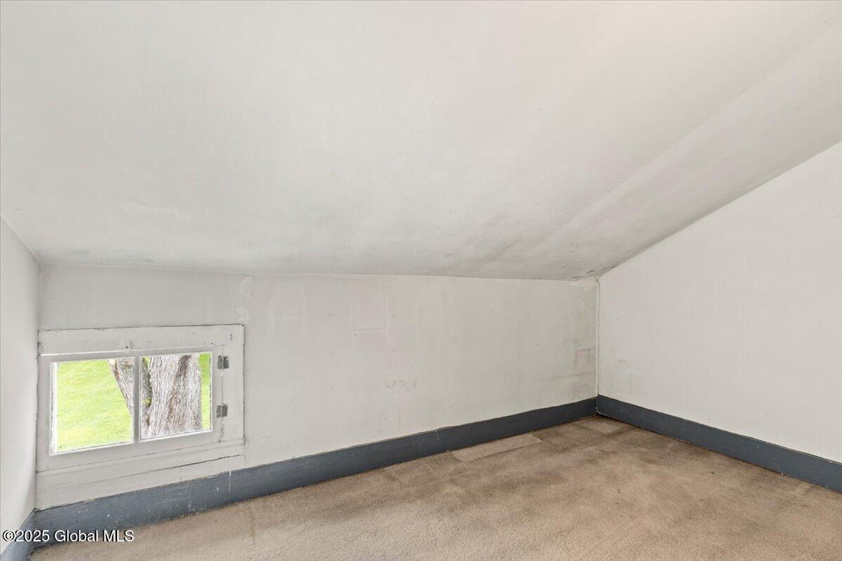 11 Footbridge Road Hudson, NY 12534 - Photo 22 of 39 43-ES6A3047