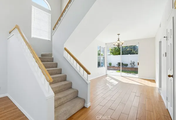 $1,698,880 | 4 Estrella, Irvine, CA 92614