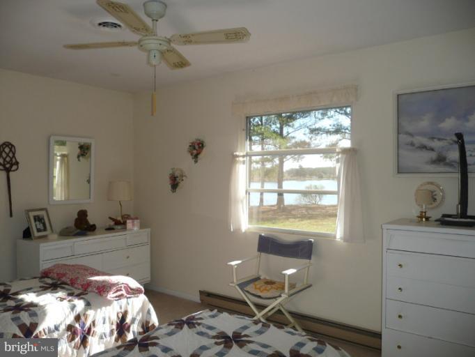 5723 Morris Neck Road Cambridge, MD 21613 - Photo 15 of 30 Bedroom