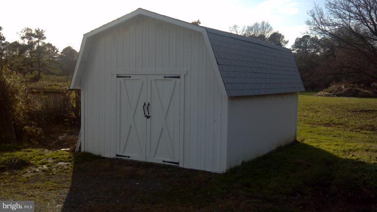 5723 Morris Neck Road Cambridge, MD 21613 - Photo 30 of 30 Shed