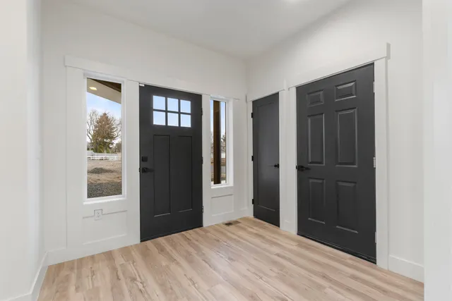 $749,000 | 1922 South Donwood Street, Greenacres, WA 99016