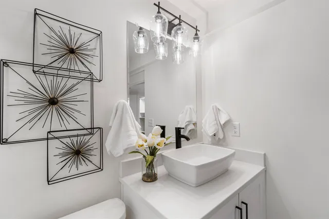 $749,000 | 1922 South Donwood Street, Greenacres, WA 99016