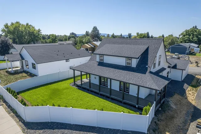 $749,000 | 1922 South Donwood Street, Greenacres, WA 99016