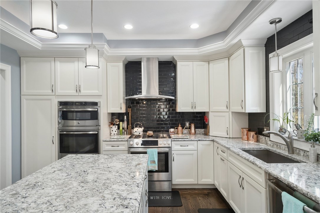 4 Lennon Road Lincoln, RI 02865 - Photo 11 of 47