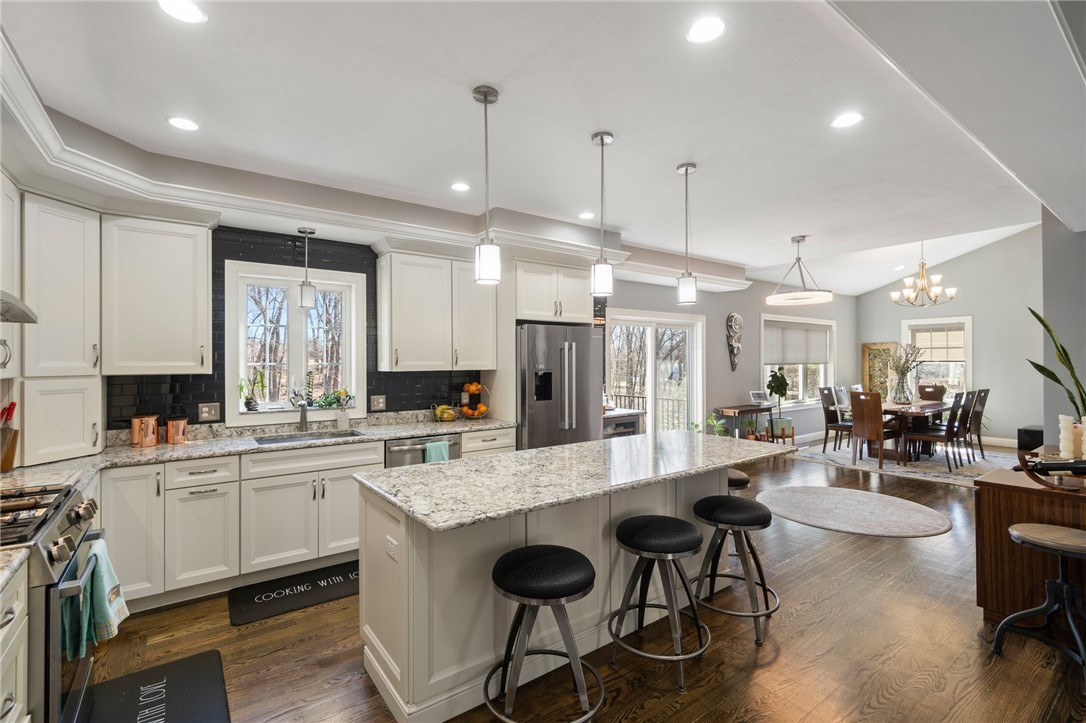 4 Lennon Road Lincoln, RI 02865 - Photo 12 of 47