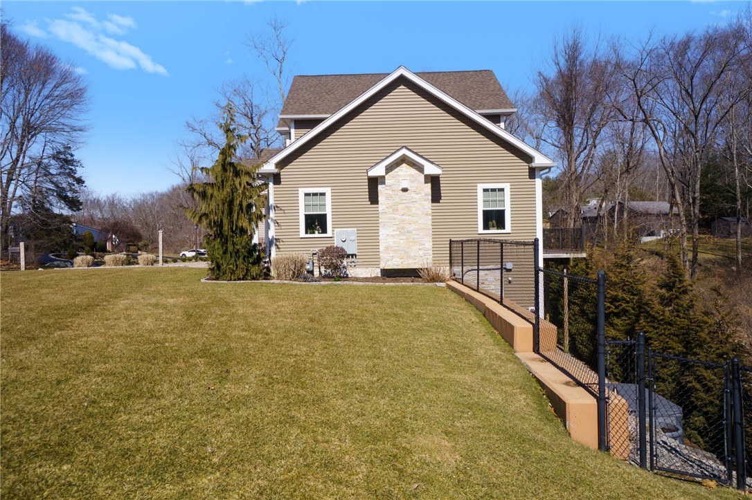 4 Lennon Road Lincoln, RI 02865 - Photo 2 of 47