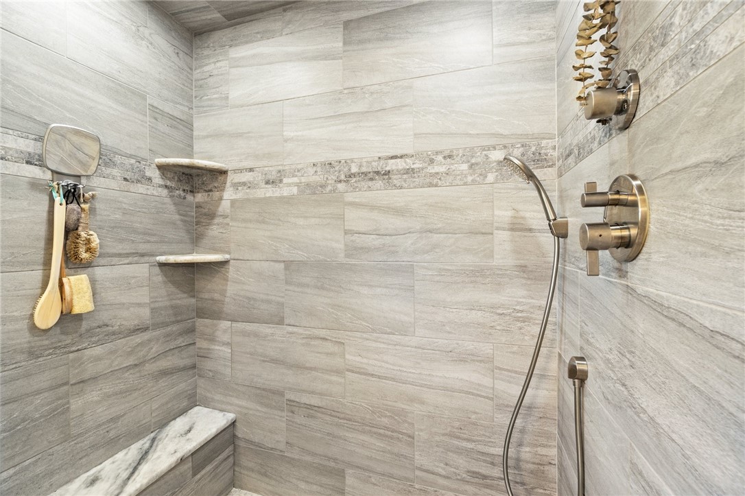 4 Lennon Road Lincoln, RI 02865 - Photo 23 of 47