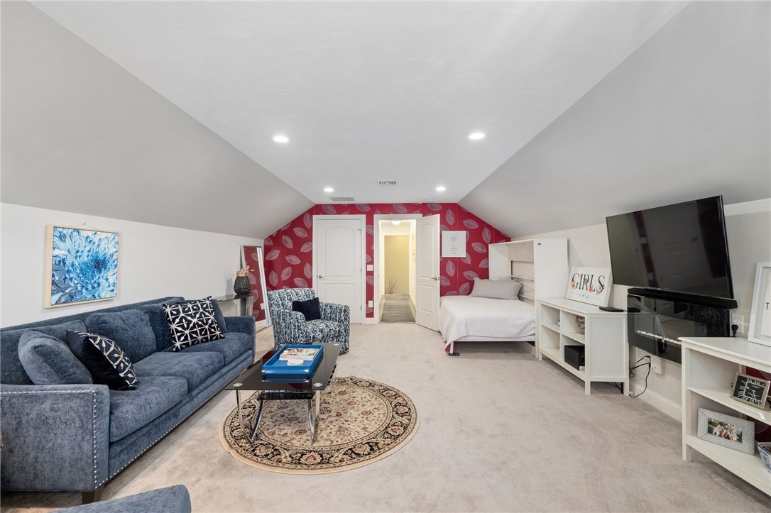 4 Lennon Road Lincoln, RI 02865 - Photo 28 of 47