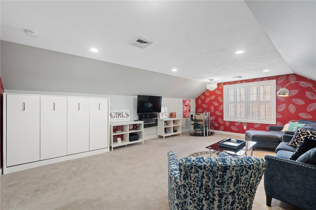 4 Lennon Road Lincoln, RI 02865 - Photo 31 of 47