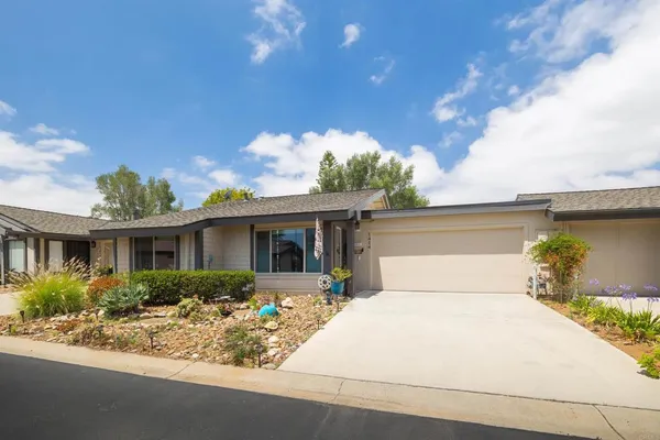 $559,900 | 1414 Market Street, Vista, CA 92084