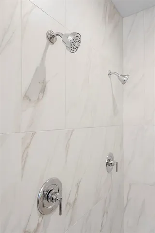 $757,325 | 25212 West 92nd Street, Lenexa, KS 66227