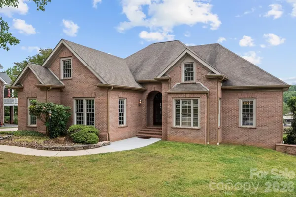 $1,399,900 | 221 Windemere Isle Road, Statesville, NC 28677