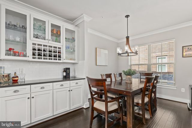 $1,100,000 | 1715 13th Road South, Arlington, VA 22204