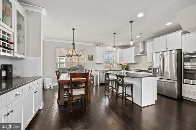 $1,100,000 | 1715 13th Road South, Arlington, VA 22204