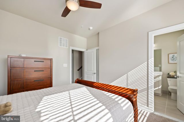 $1,100,000 | 1715 13th Road South, Arlington, VA 22204