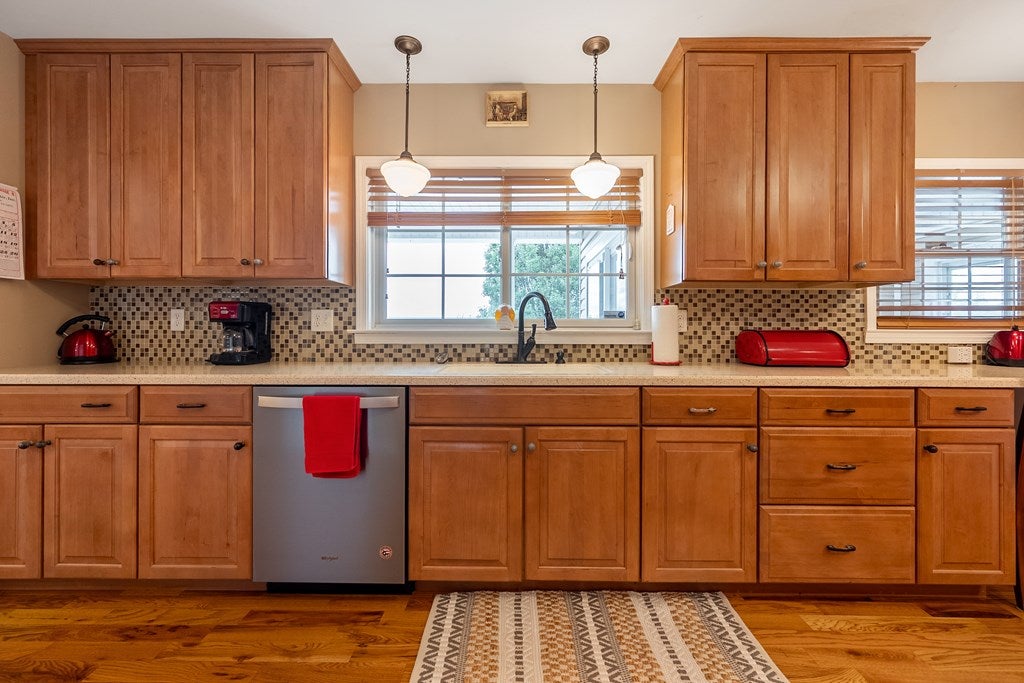 409 Whispering Pines Road Max Meadows, VA 24360 - Photo 20 of 100 Gallery Image 20