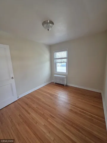 $1,175 | 2056 Bayard Avenue, St. Paul, MN 55116