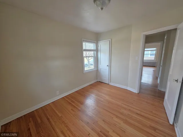 $1,175 | 2056 Bayard Avenue, St. Paul, MN 55116