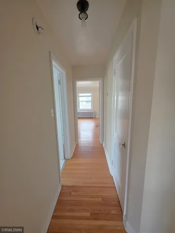 $1,175 | 2056 Bayard Avenue, St. Paul, MN 55116