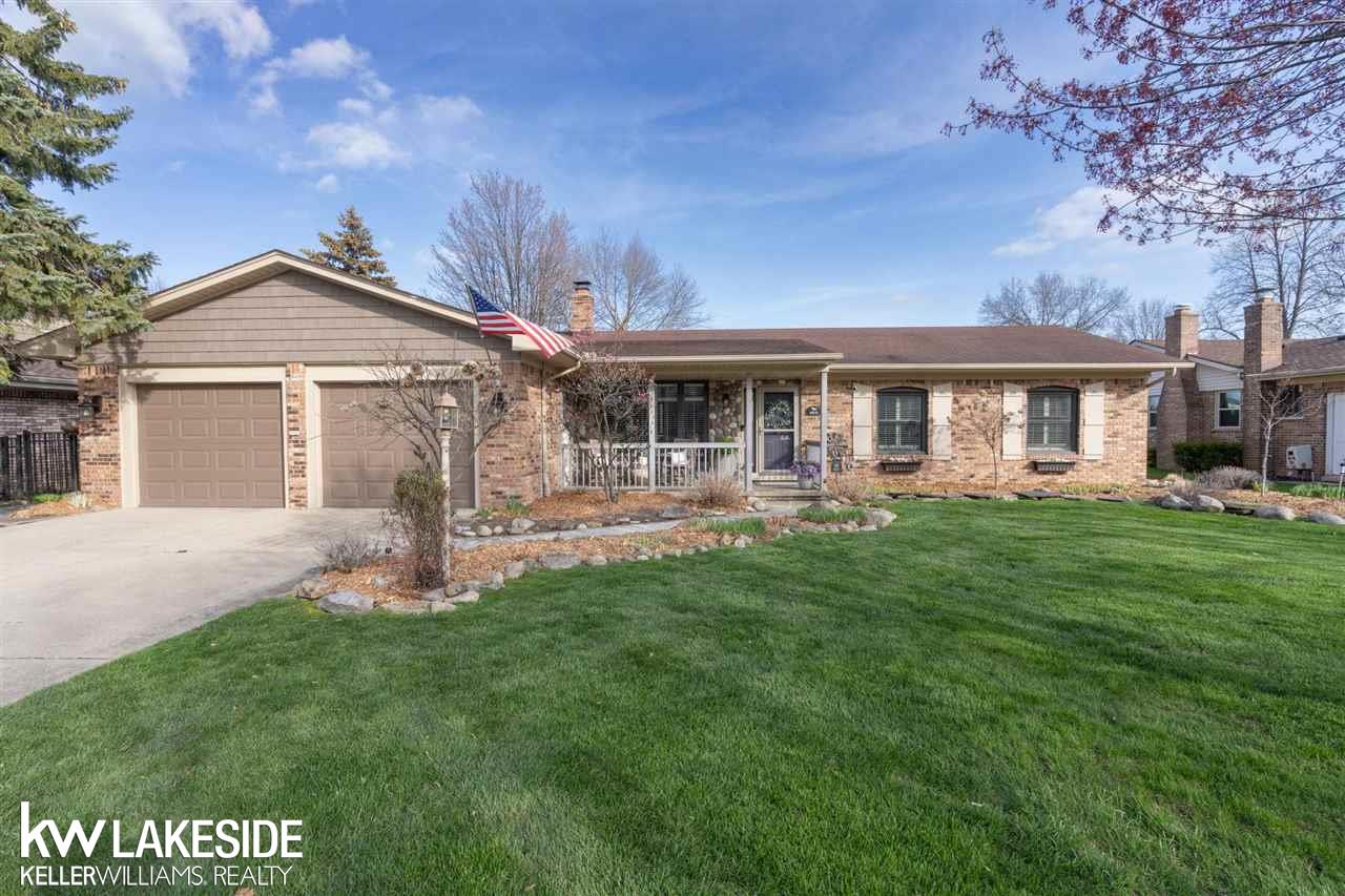 49670 Compass Point Drive New Baltimore, MI 48047 - Photo 1 of 69 50073229.JPG