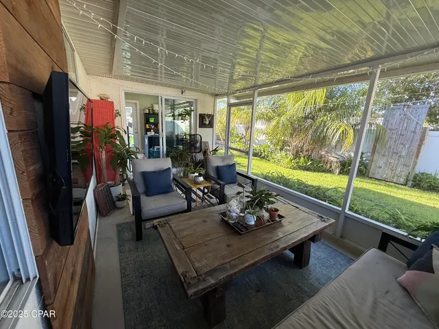 $2,800 | 128 Seaclusion Circle, Panama City Beach, FL 32413