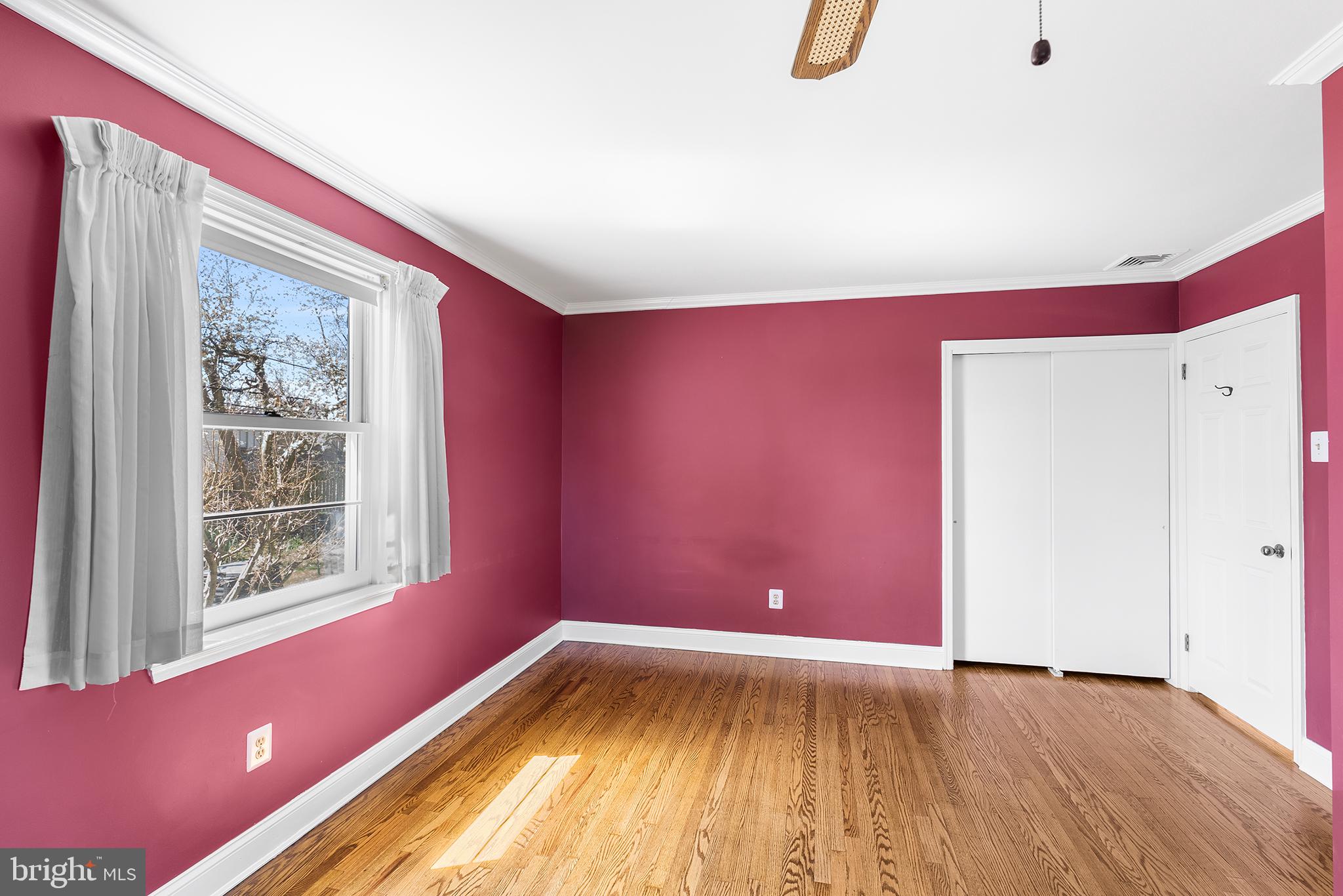 718 Dale Road Huntingdon Valley, PA 19006 - Photo 16 of 25