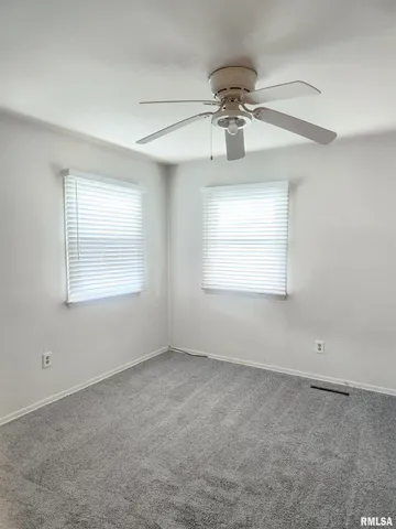 $179,900 | 112 North Parrish Lane, Carbondale, IL 62901