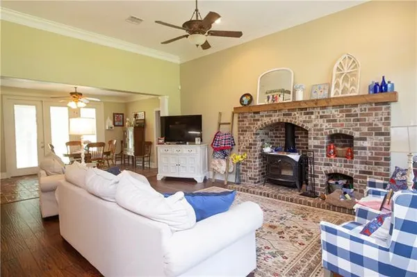 $452,500 | 115 Fox Run Drive, Natchitoches, LA 71457