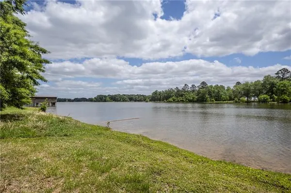 $452,500 | 115 Fox Run Drive, Natchitoches, LA 71457