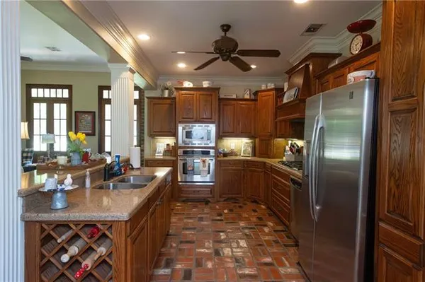$452,500 | 115 Fox Run Drive, Natchitoches, LA 71457