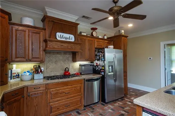$452,500 | 115 Fox Run Drive, Natchitoches, LA 71457