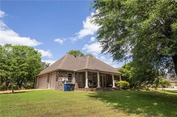 $452,500 | 115 Fox Run Drive, Natchitoches, LA 71457