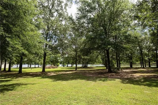 $452,500 | 115 Fox Run Drive, Natchitoches, LA 71457