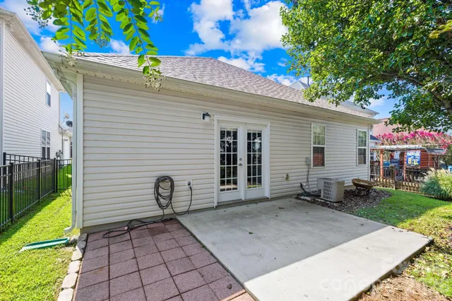 $355,000 | 9648 Storybook Avenue Northwest, Unit 324, Concord, NC 28027