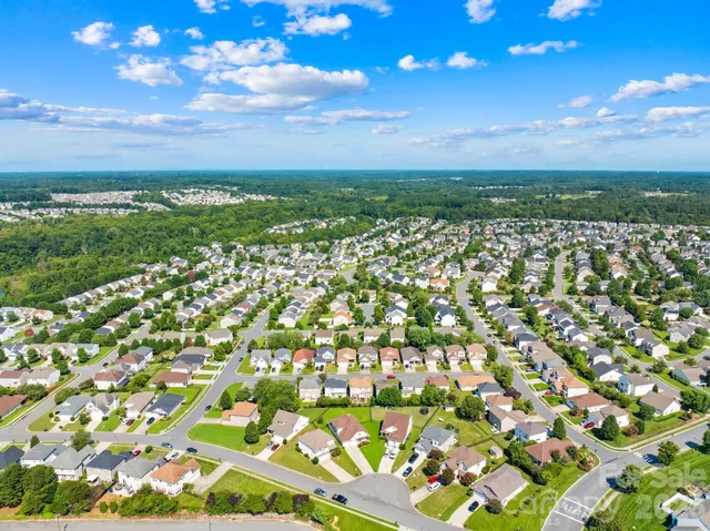 $355,000 | 9648 Storybook Avenue Northwest, Unit 324, Concord, NC 28027