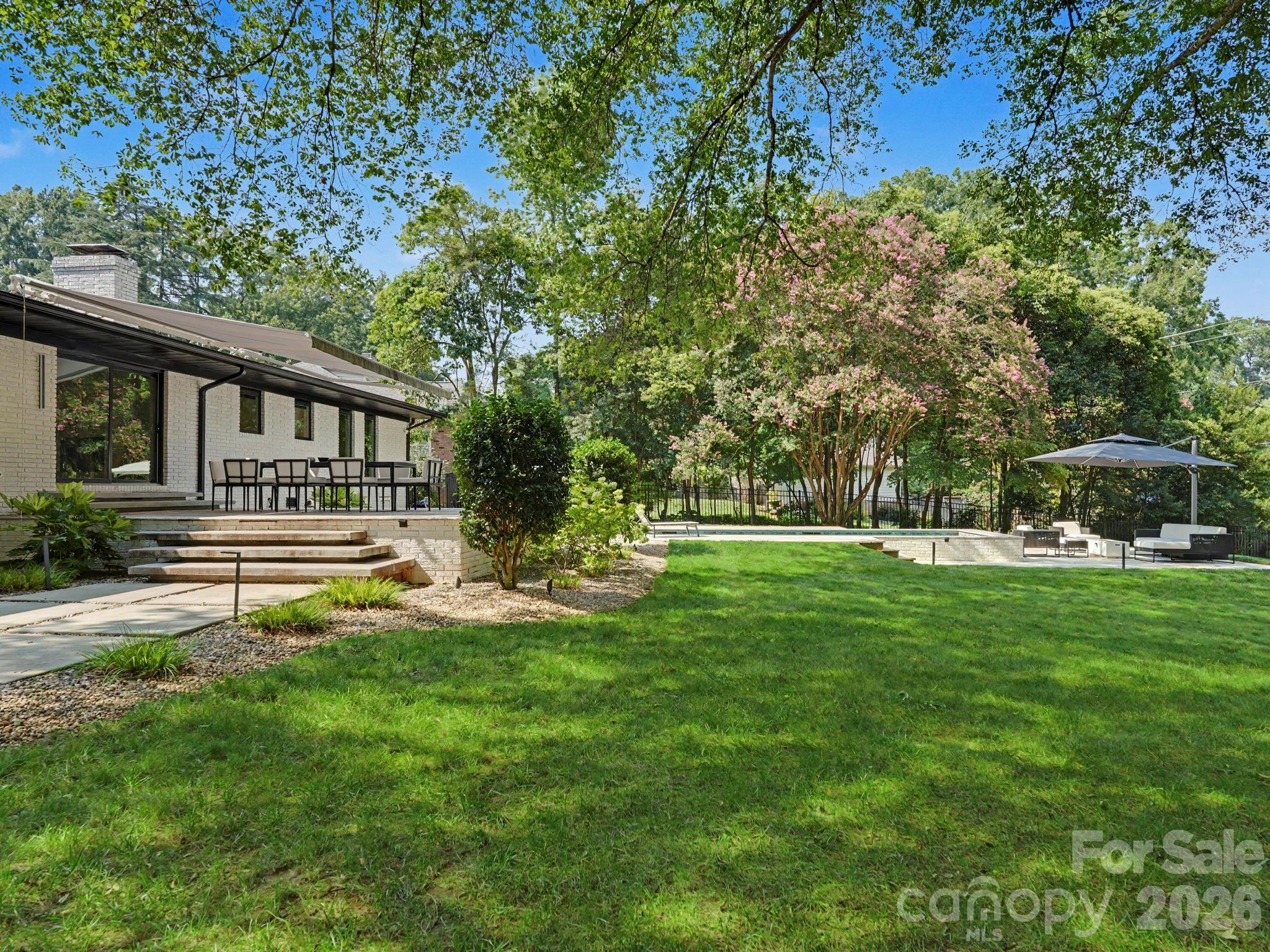 811 Lansdowne Road Charlotte, NC 28270 - Photo 40 of 48 Gallery Image 40