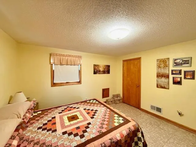 $424,900 | 15497 Meiners Road, Caledonia, MN 55921