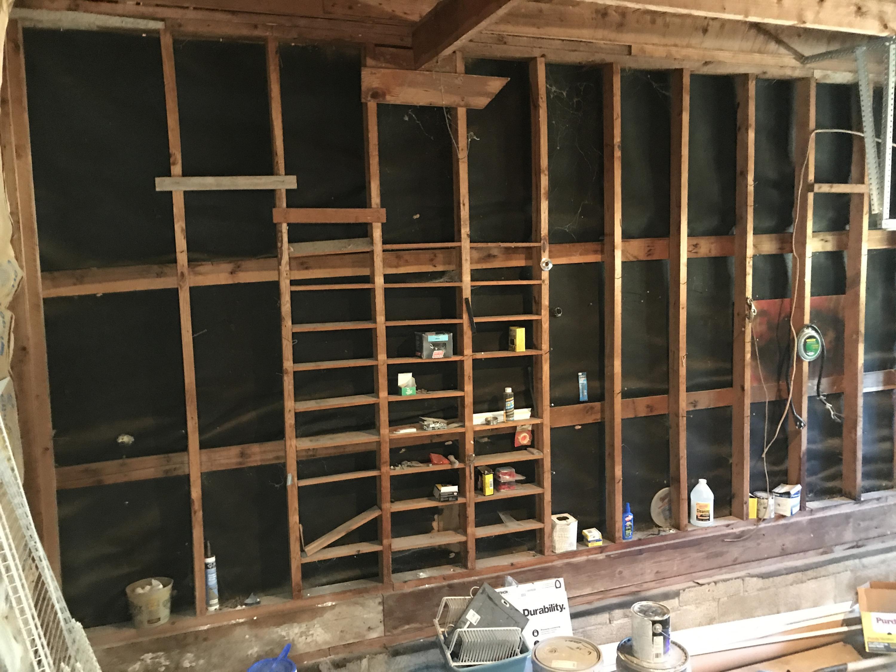 9510 East Emory Road Corryton, TN 37721 - Photo 22 of 22 garage pic