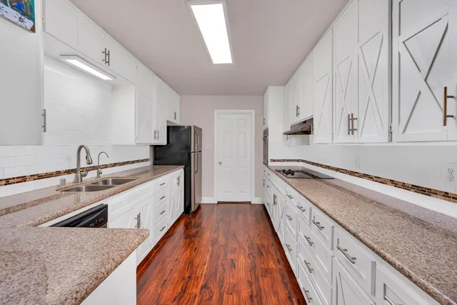 $749,900 | 2893 Helm Avenue, Clovis, CA 93612